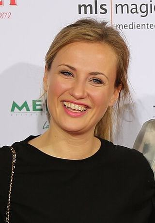 Ania Niedieck als Isabelle Reichenbach